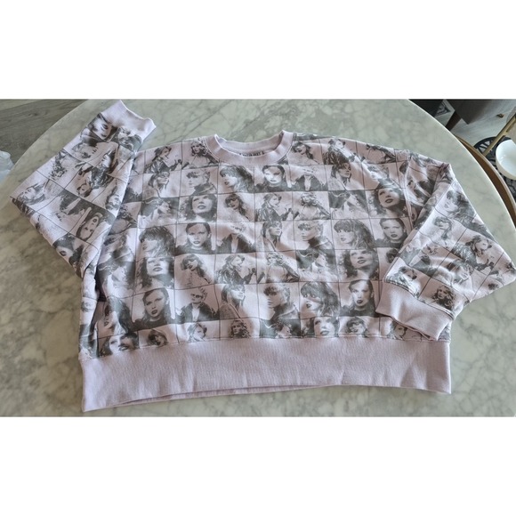 Taylor Swift The Eras Tour Cropped Sweatshirt Lavender Women's Girls Size L - Picture 2 of 7
